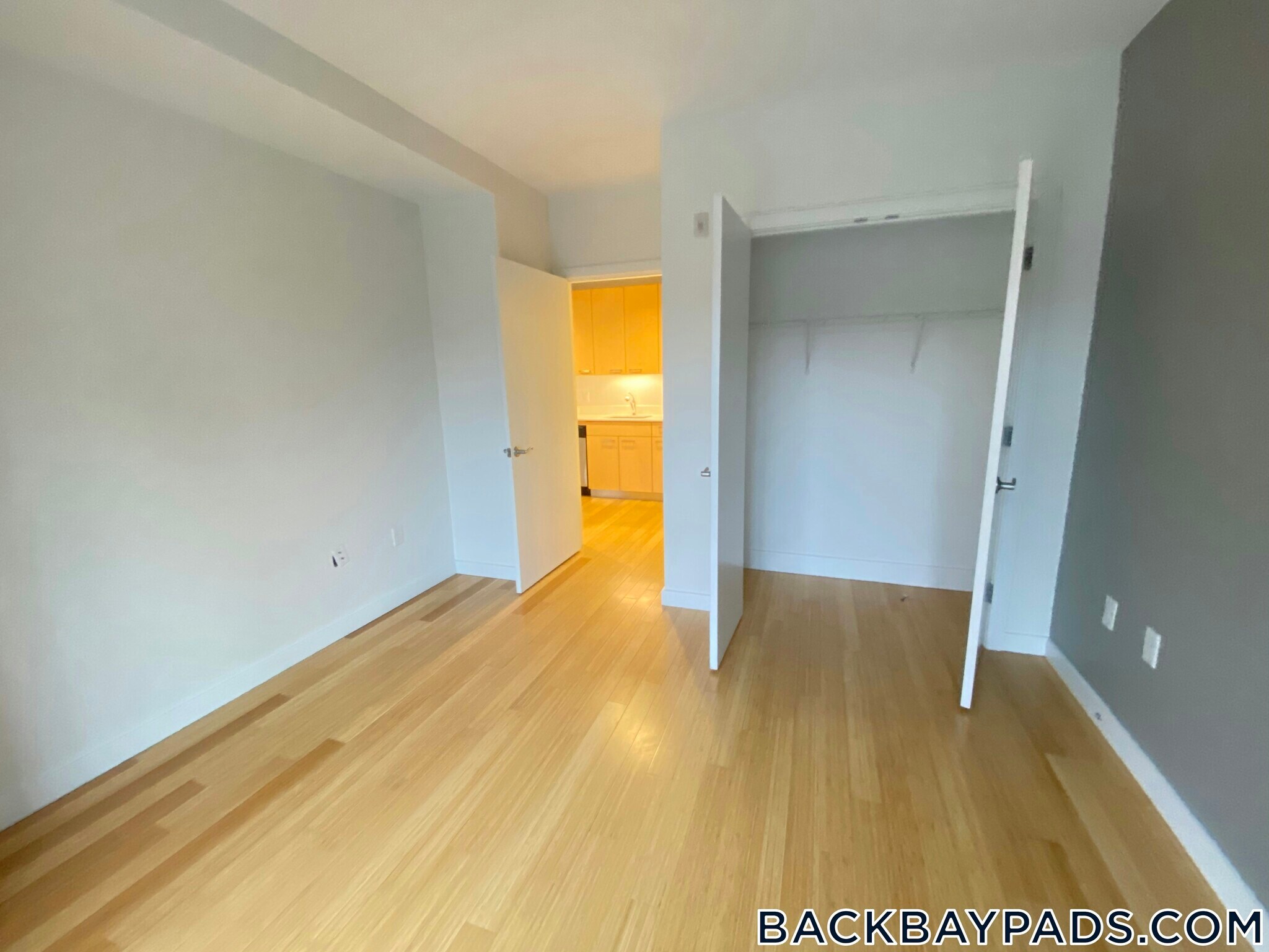 Building Photo - 1085 Boylston St