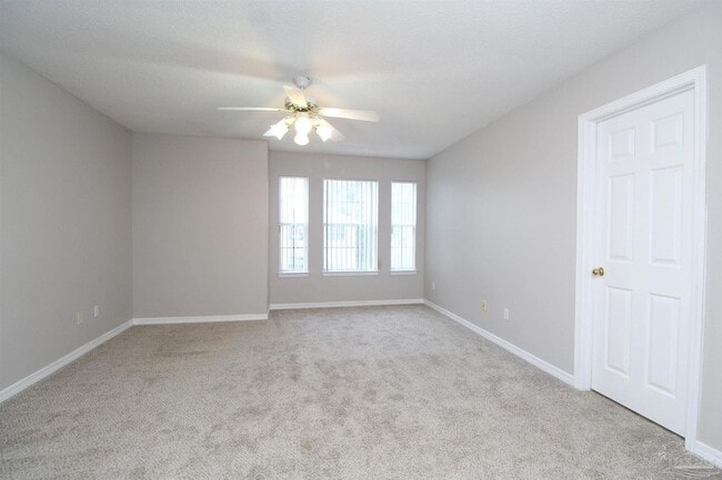 Building Photo - 6234 Cottage Woods Dr