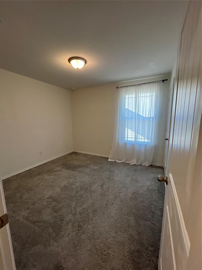 Building Photo - 1403 Grande Mesa Dr
