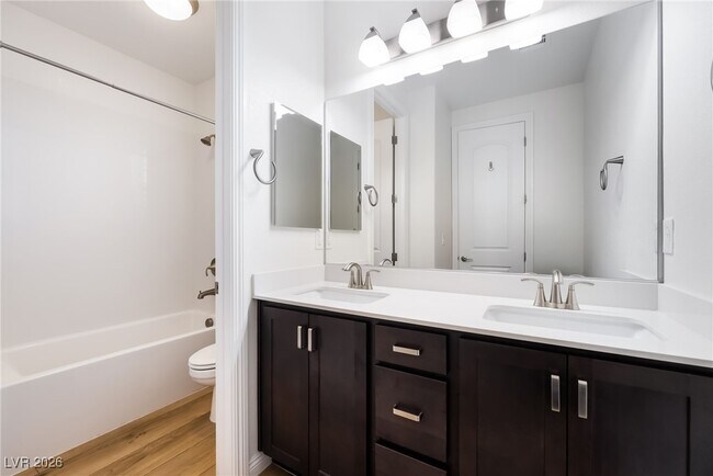 Building Photo - 6348 Skystone St