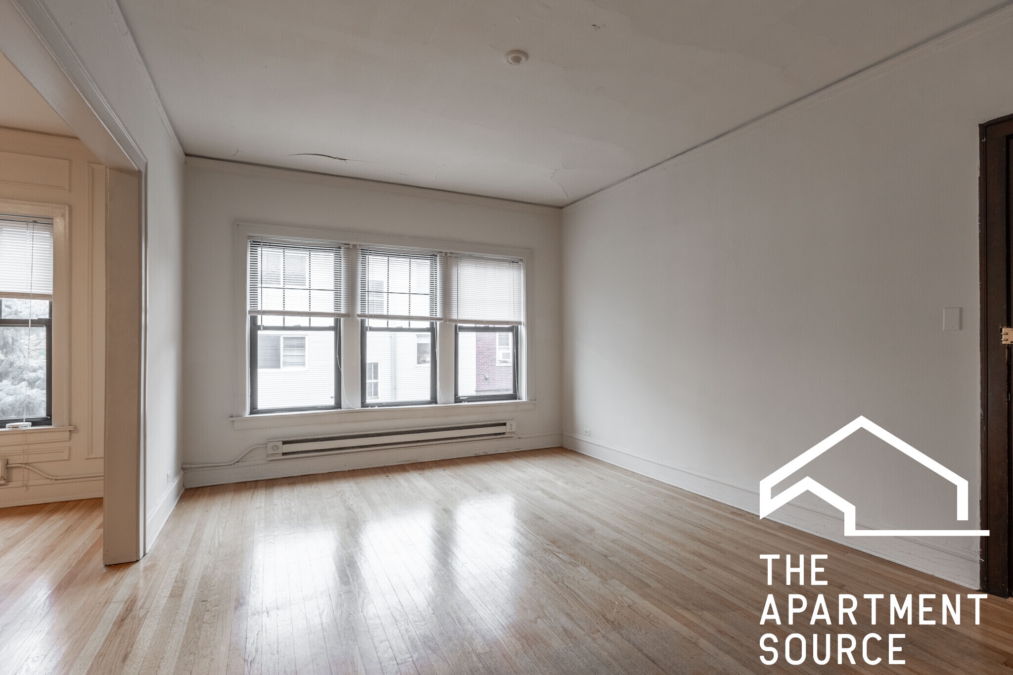 Building Photo - 1307 Oak Ave