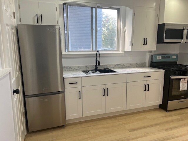 Building Photo - 273 Maple Ave