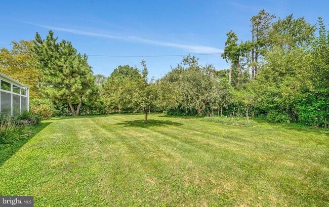 Building Photo - 11 Providence Rd