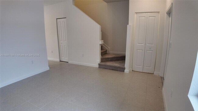 Building Photo - 35761 SW 178th Ct