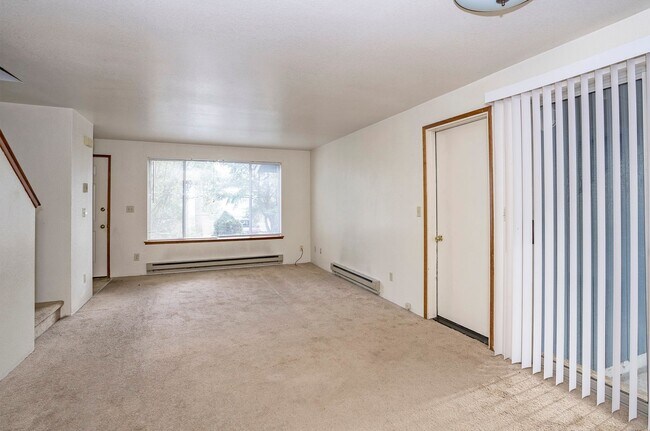 Building Photo - Spacious 3 Bedroom Home in Bremerton!