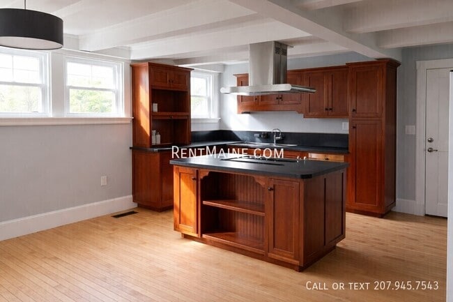 Building Photo - 25 High St