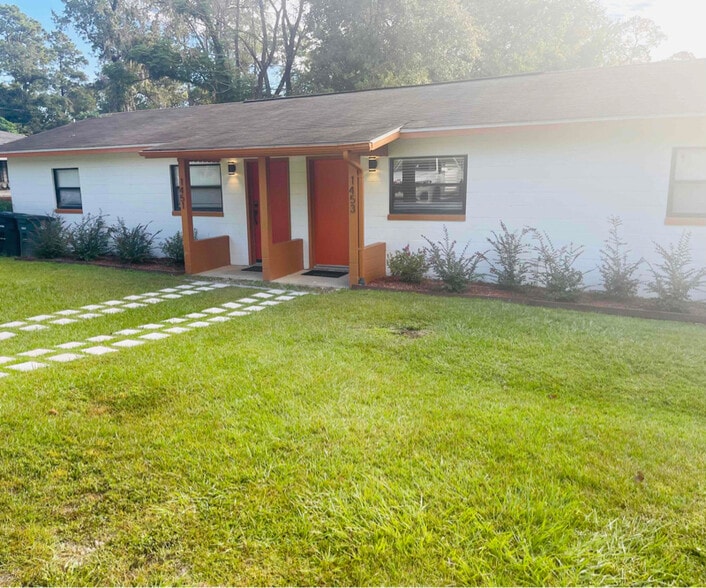 Building Photo - 1453-1453 Fisher Ln