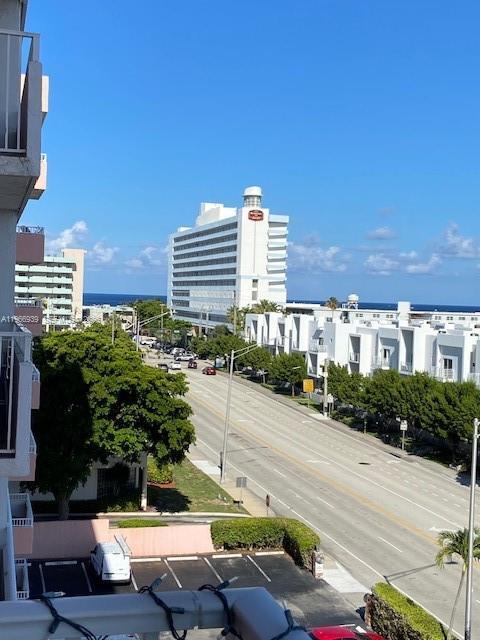 Building Photo - 3201 NE 14th Street Causeway