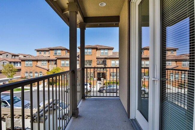 Building Photo - 5230 Fioli Loop