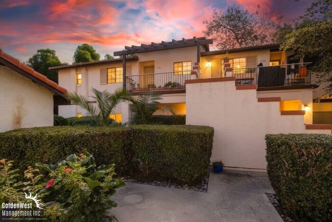Building Photo - Charming 3Bdm 2Ba Condo in the Heart of Ca...