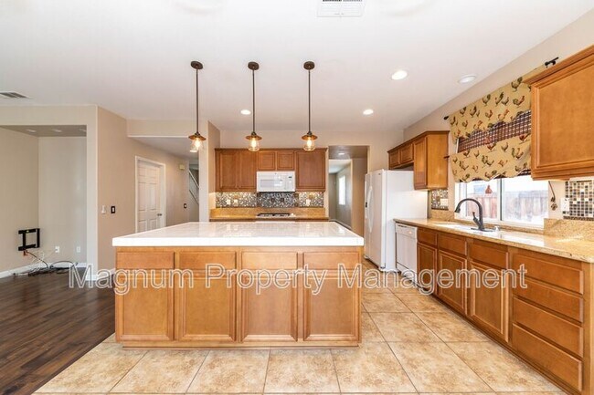 Building Photo - 29359 Milford Ct