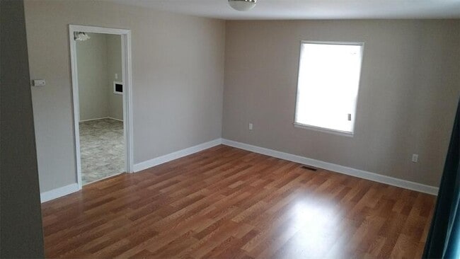 Building Photo - 309 Keowee Trail