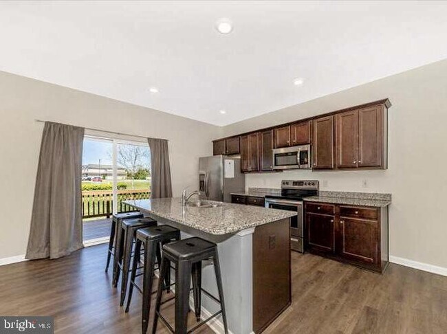 Building Photo - 247 Drexel Ct