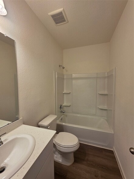 Building Photo - 5903 Grantgrala Dr