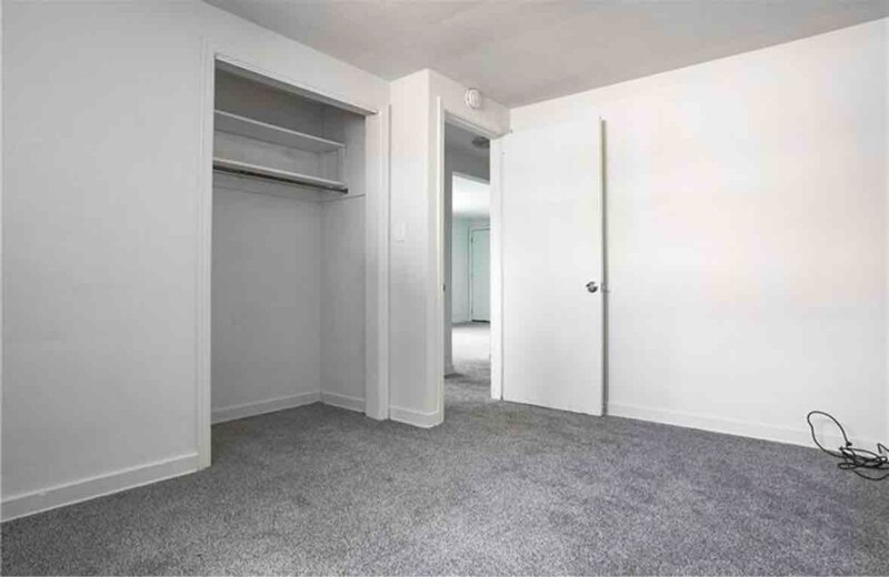 Building Photo - 9534 Glendale Rd