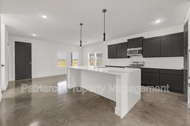 Building Photo - 3003 Alpha Wolf Ct