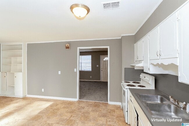 Building Photo - 919 27th Ave N