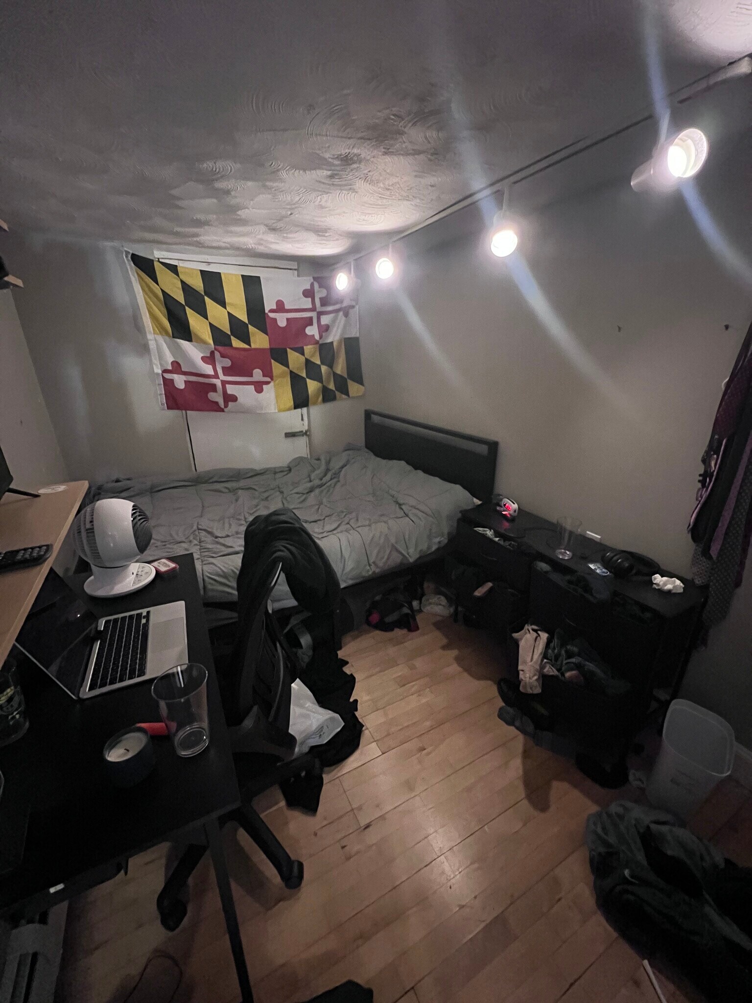 Building Photo - 586 Columbus Ave