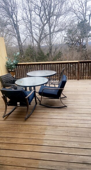 Building Photo - 388 Huntington Ridge Dr