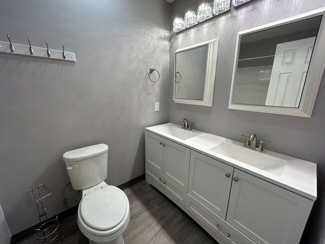 Building Photo - 58-60 Morning Dr