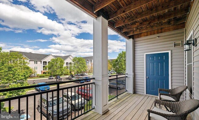 Building Photo - 20451 Chesapeake Square