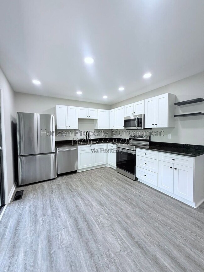 Building Photo - 4030 Hidden Hollow Dr