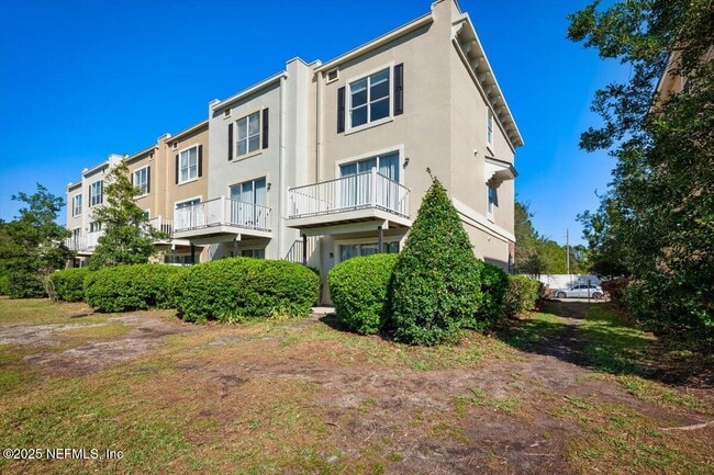 Building Photo - 4426 Capital Dome Dr