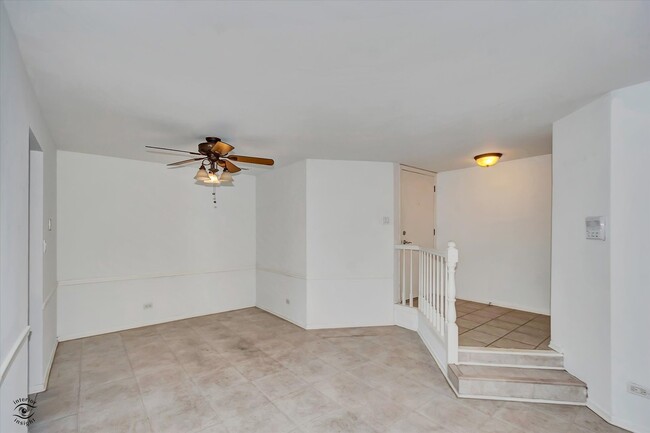 Building Photo - 855 Johnstown Ln