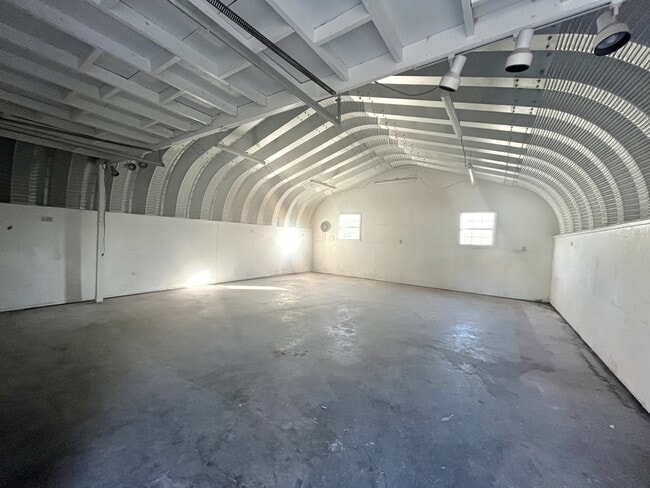 Building Photo - 125 Billings Dr