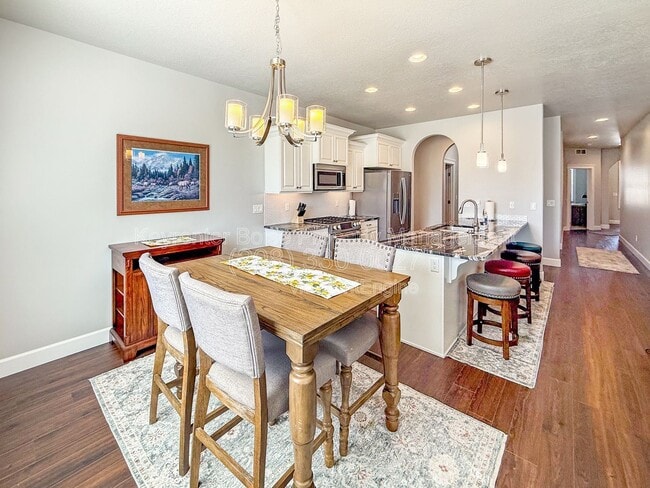 Building Photo - 9753 W Wildbranch Dr