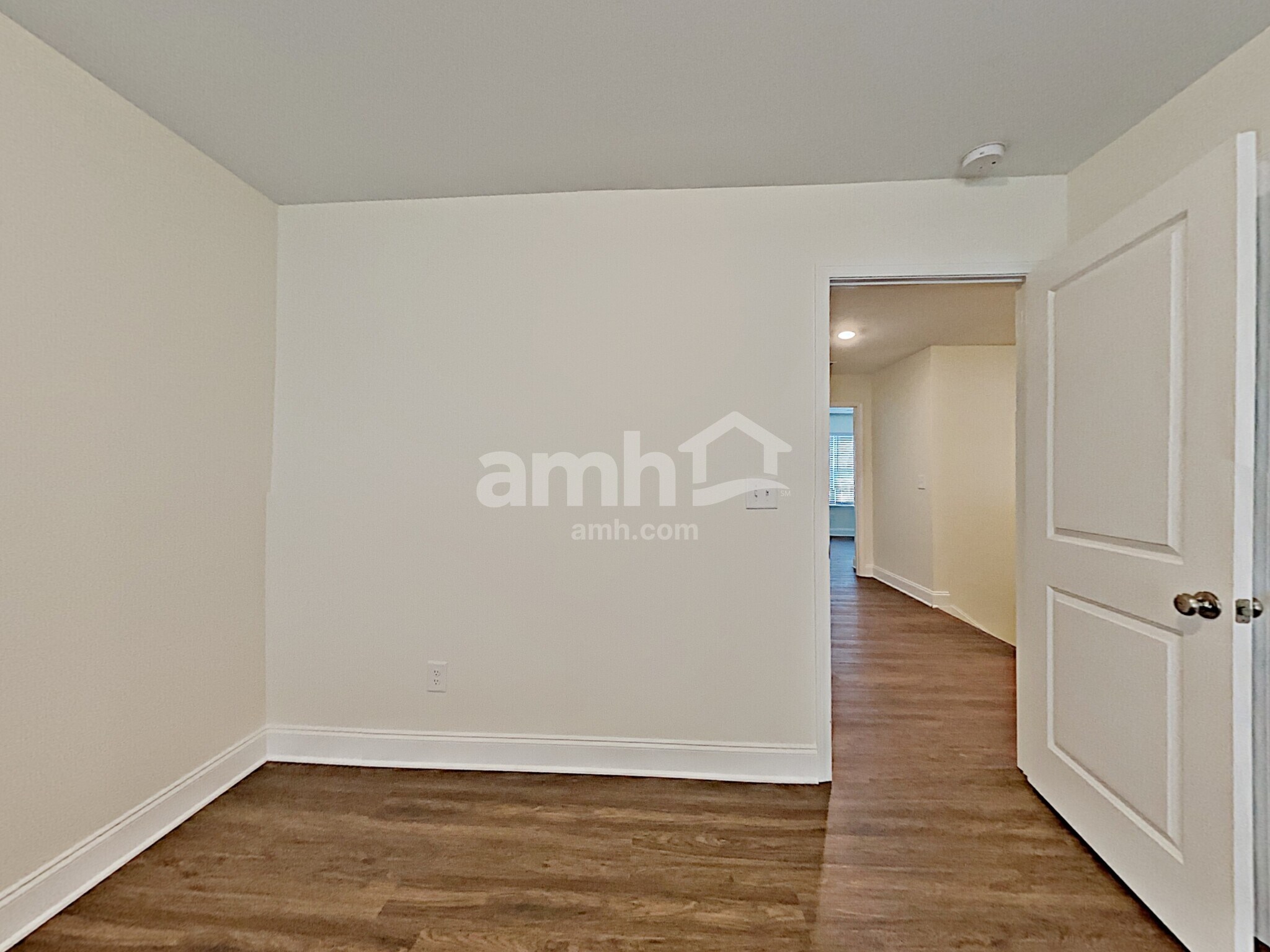 Building Photo - 1006 Merlot Ct