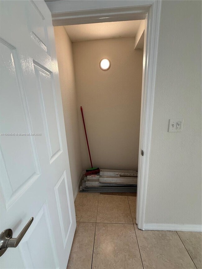 Building Photo - 20439 NW 15th Ave