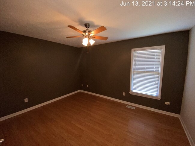 Building Photo - 5061 Linton Hall Rd