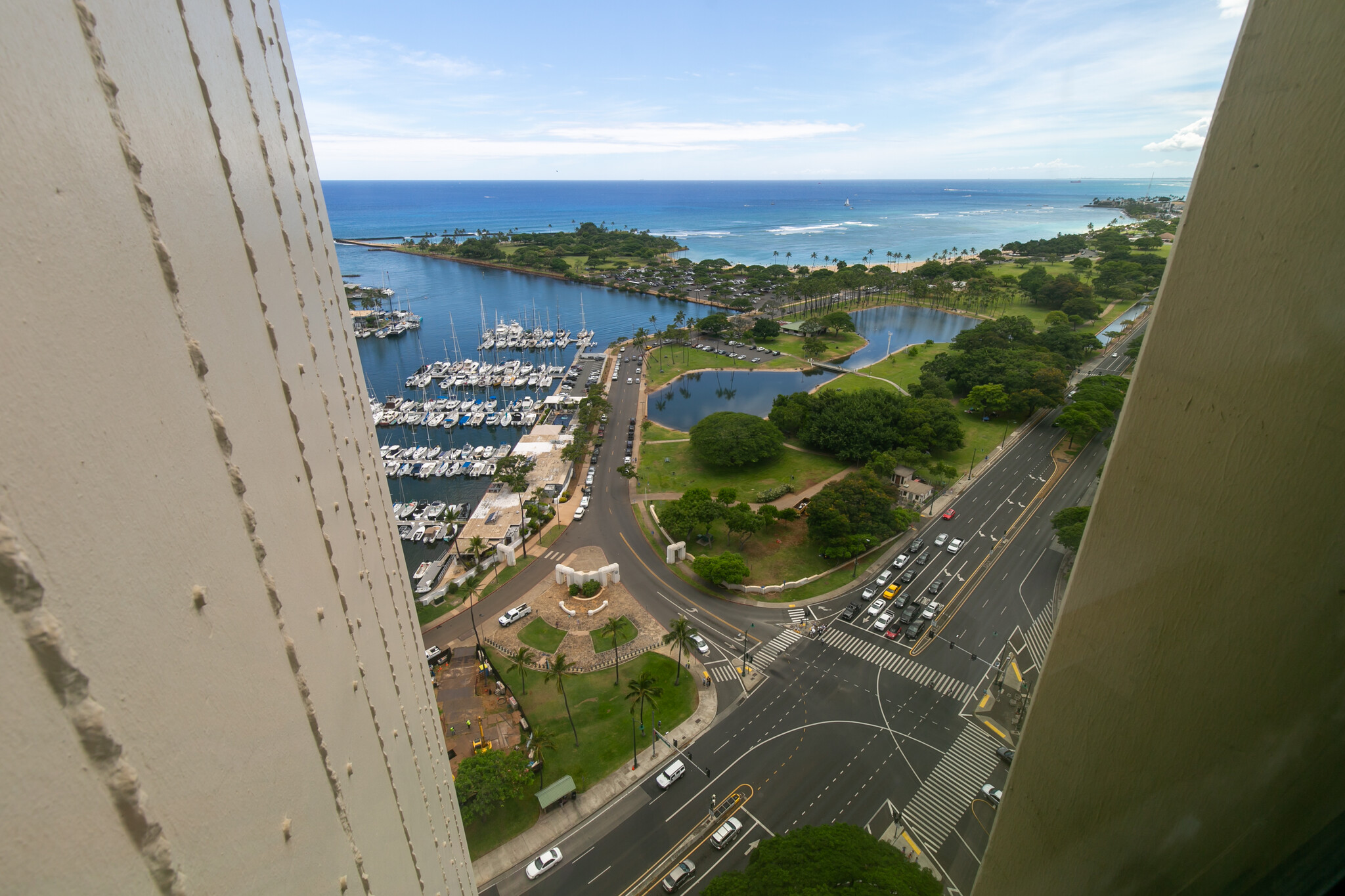 Building Photo - 1600 Ala Moana Blvd