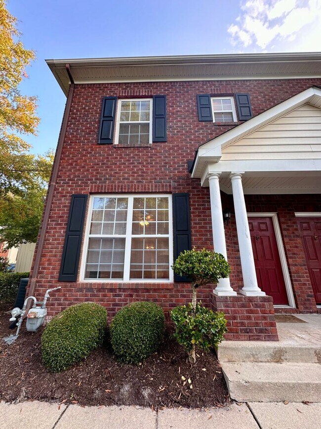 Two story all brick quad style townhouse w... 2124 Pateshall Ct