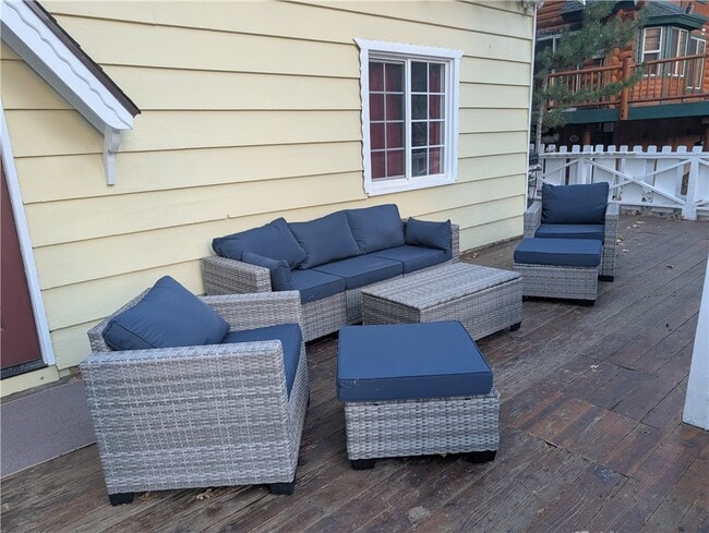 Building Photo - 43428 Bow Canyon Rd