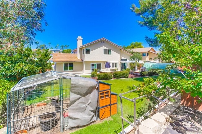 Building Photo - 10730 Carillon Ct