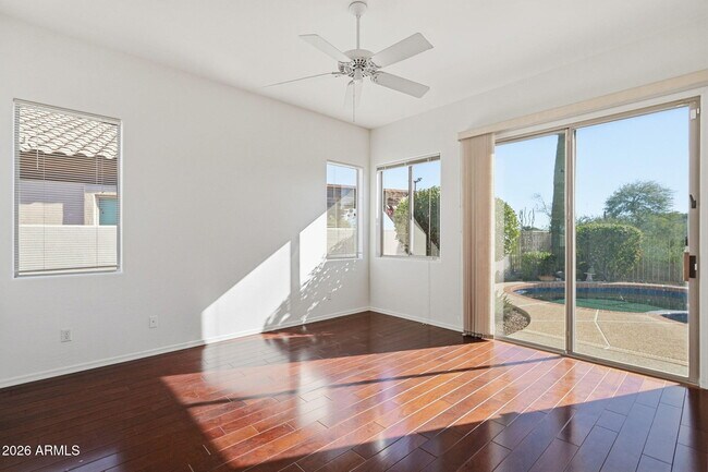Building Photo - 15707 E Cactus Dr