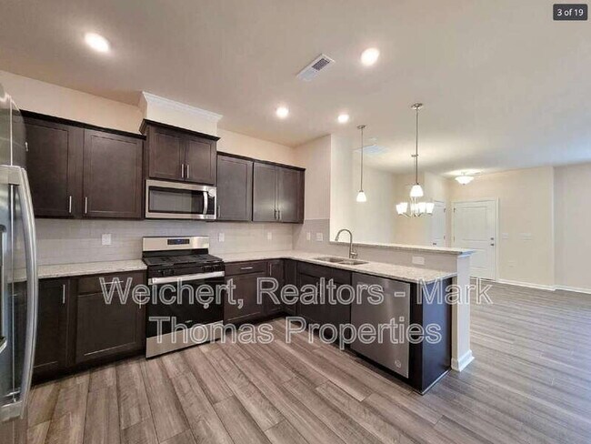 Building Photo - 5602 Preveza Pl