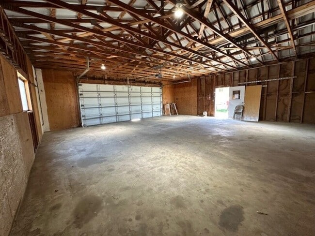 Building Photo - 5498 W 14400 N