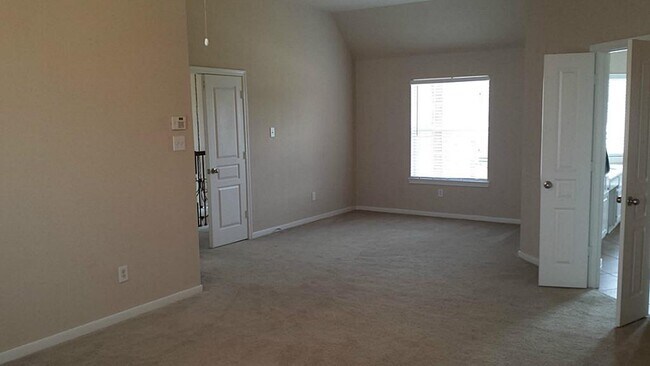 Building Photo - 4602 Countrymeadows Dr