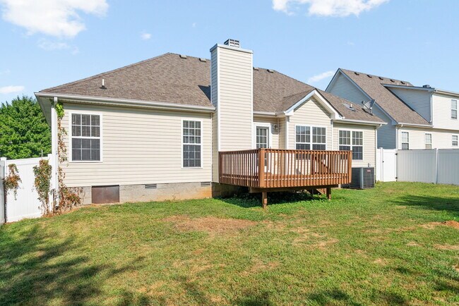 Building Photo - 3735 N Cindy Jo Dr