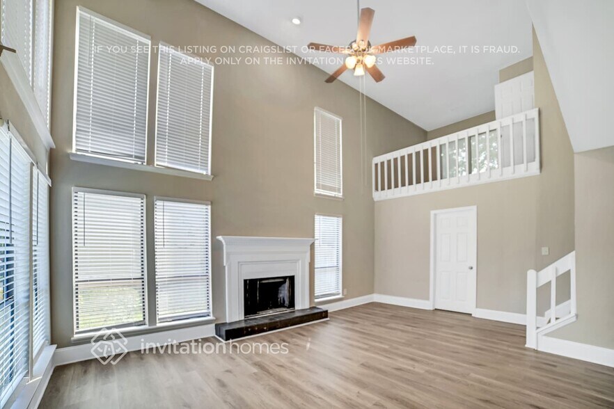 Building Photo - 5063 Audubon Pl