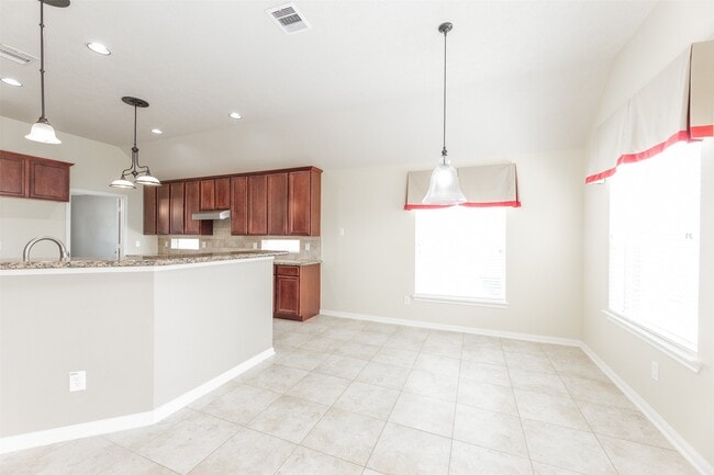 Building Photo - 25919 Pebble Terrane Ln