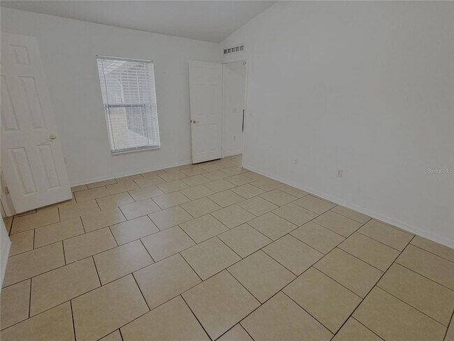 Building Photo - 3668 SW 133rd Loop