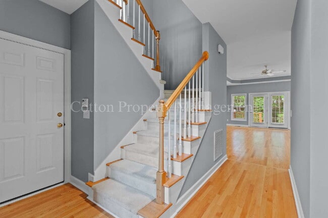 Building Photo - 4728 Wedgefield Dr