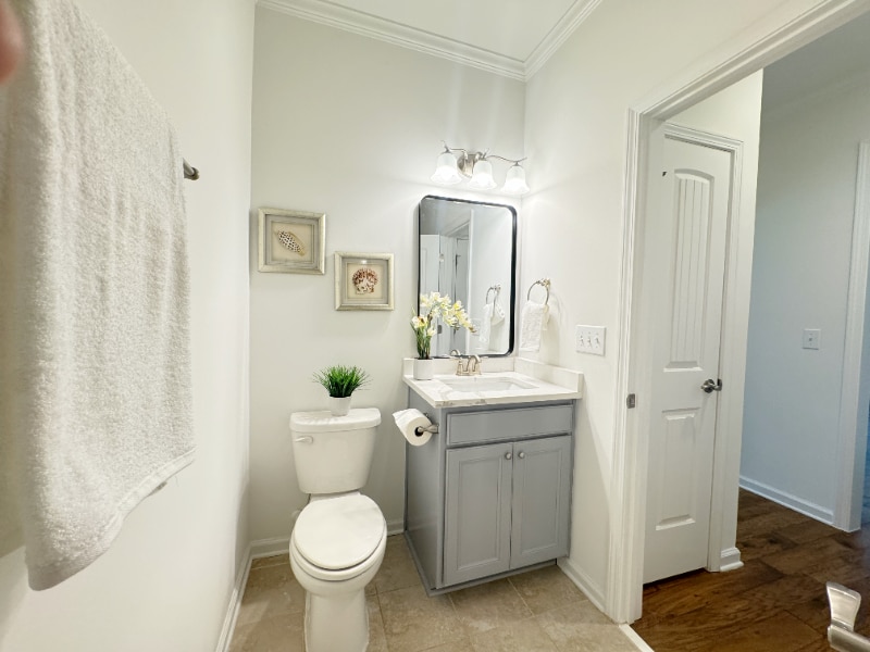 Building Photo - 2800 Lemnos Dr