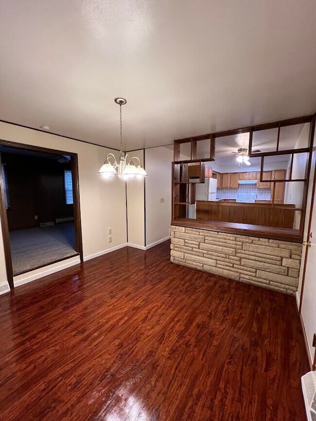 Building Photo - 3808 Cumberland