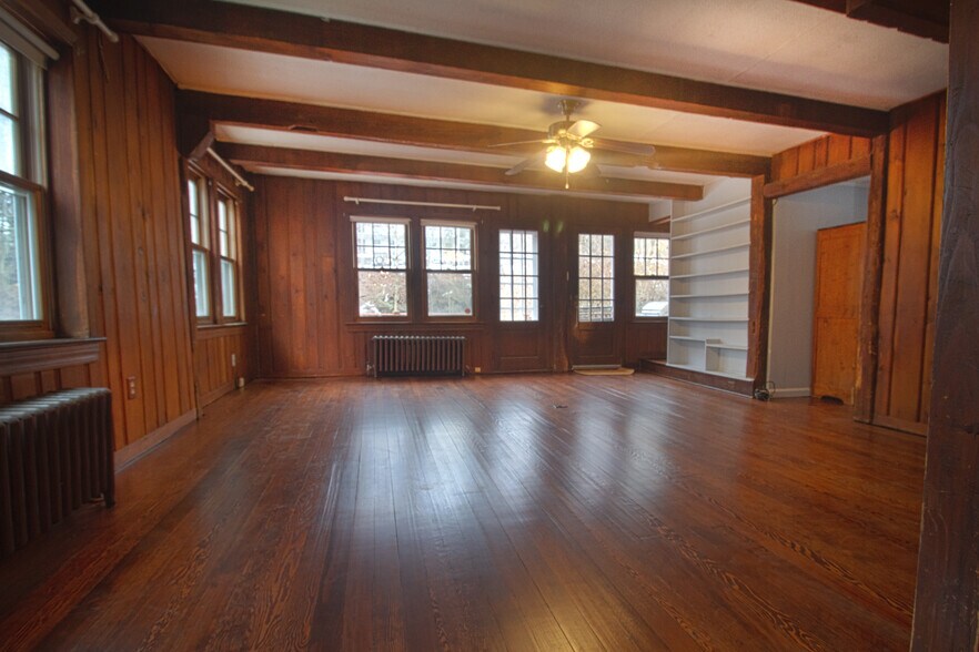 Building Photo - 21B Hoydens Hill Rd