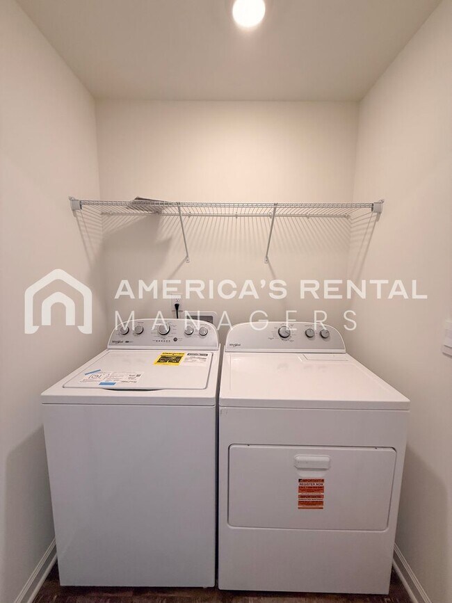 Building Photo - HALF OFF DEPOSIT SPECIAL!! New Constructio...